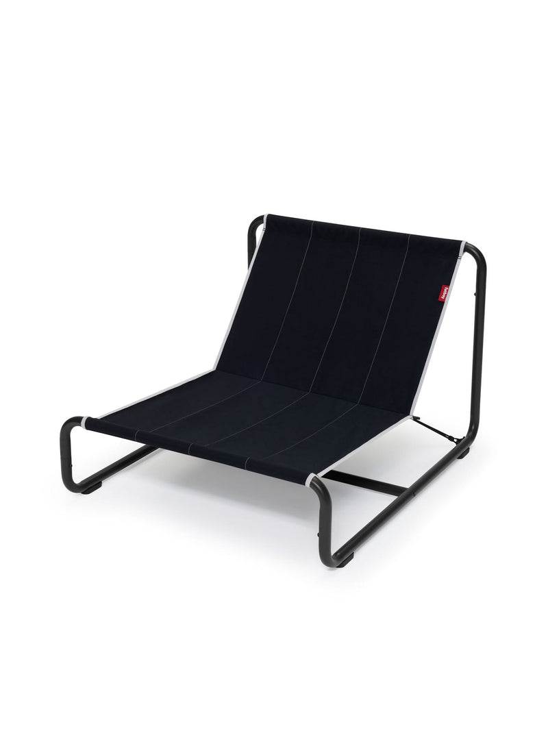 Transformez votre pouf Fatboy en fauteuil lounge avec le Beanbase anthracite. Structure en acier, assemblage facile et confort intérieur.