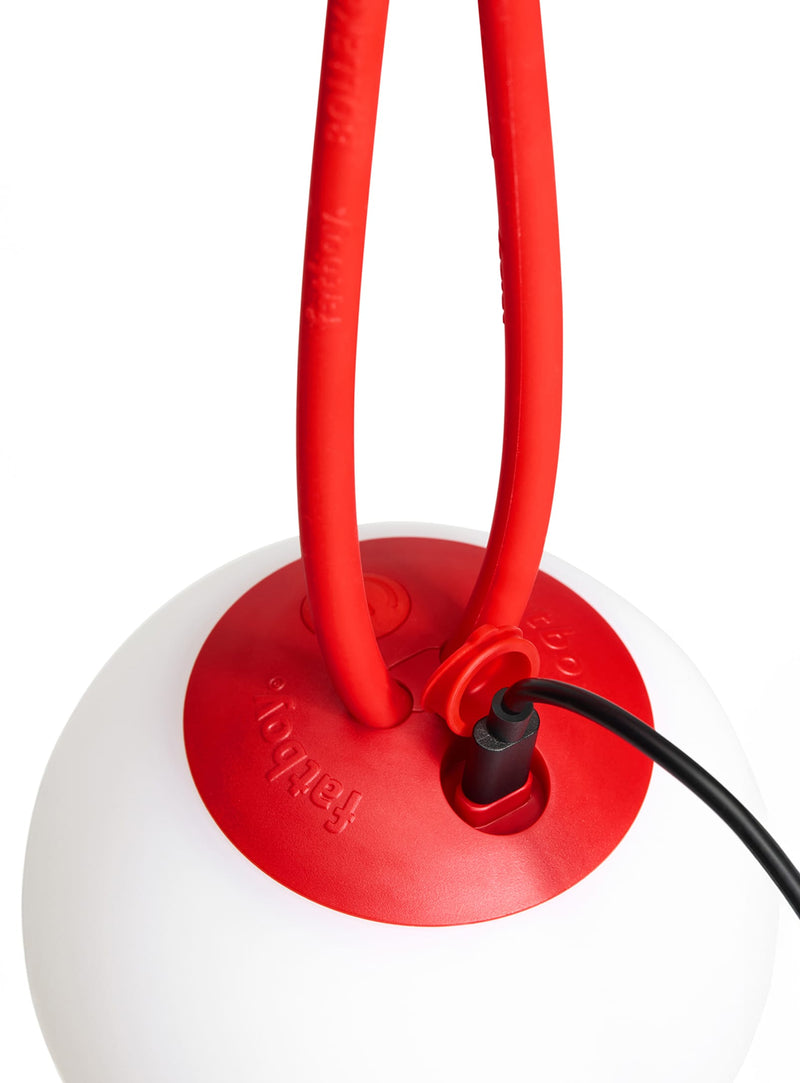 Inspirées des nœuds marins, les lampes Bolleke Mini allient design, douceur et autonomie longue durée.