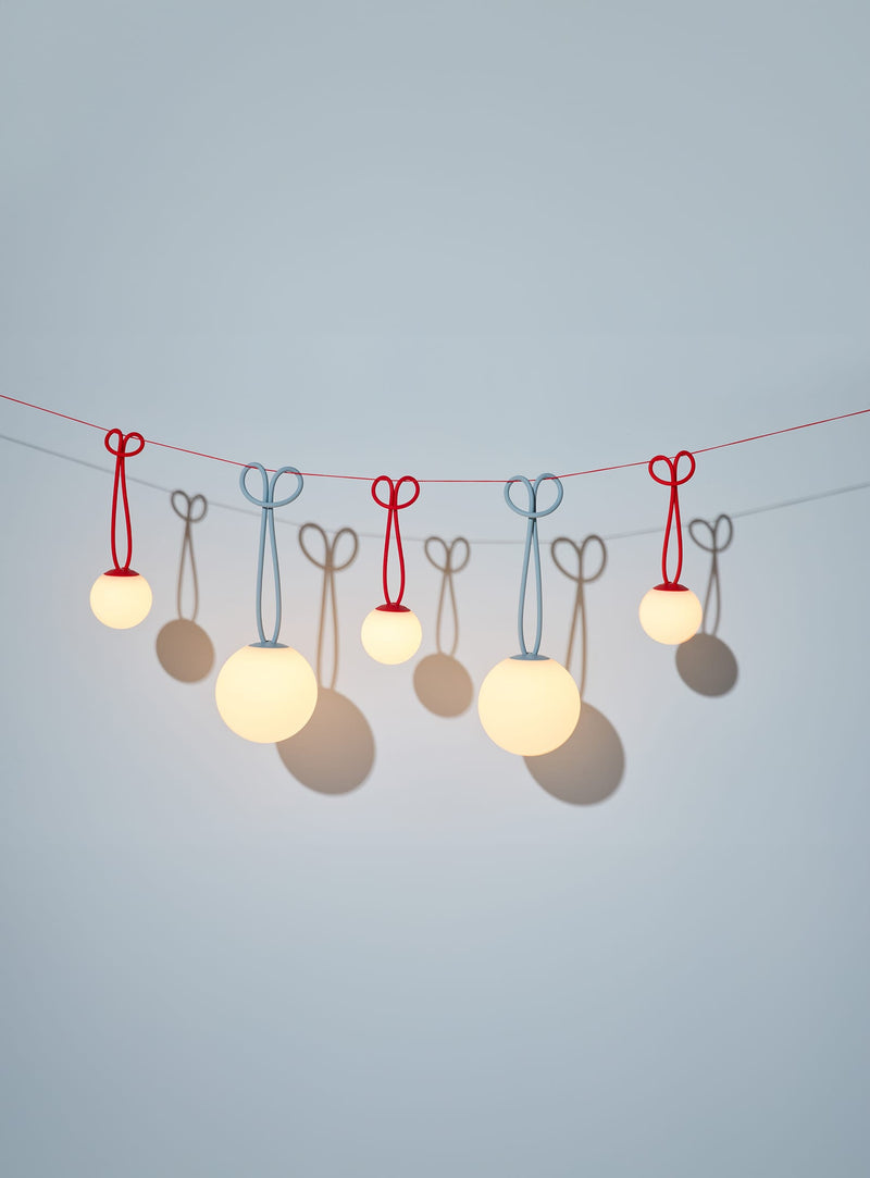 Trois lampes Bolleke Mini Fatboy pour tripler l’ambiance, la mobilité et le style en un clin d’œil.