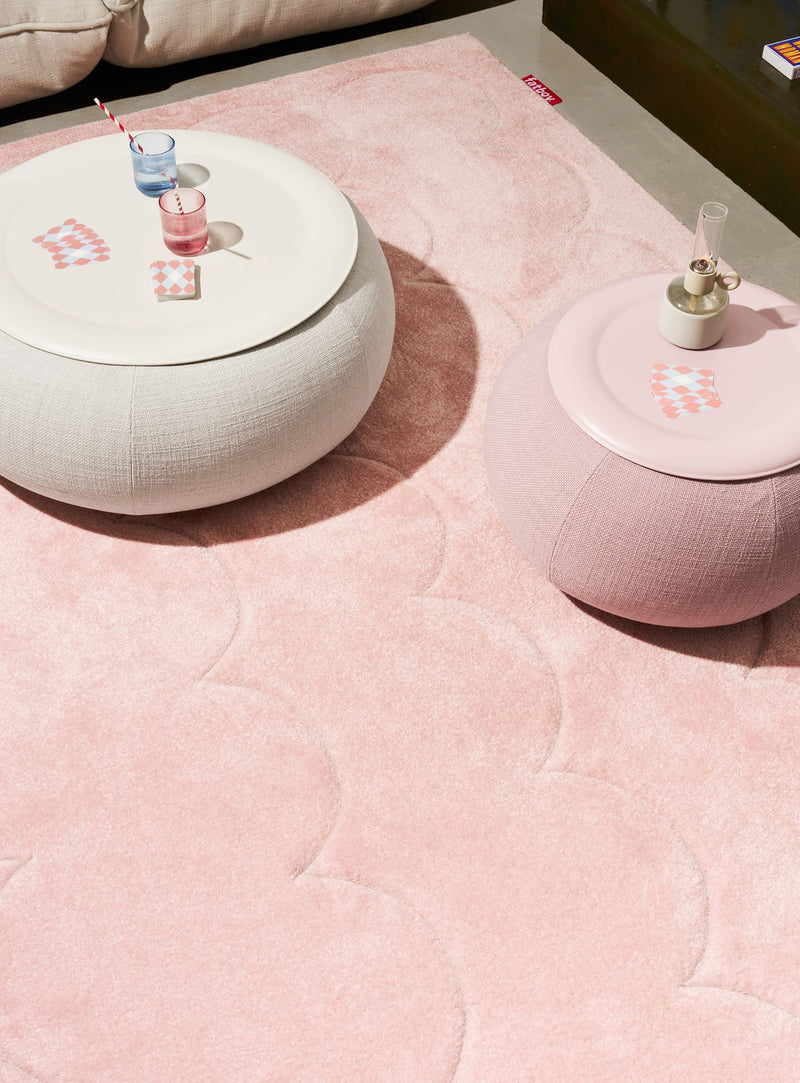 Tapis Bubble Carpet de Fatboy : grand tapis design avec texture douce et motif bulle, idéal pour les intérieurs chics au Canada.