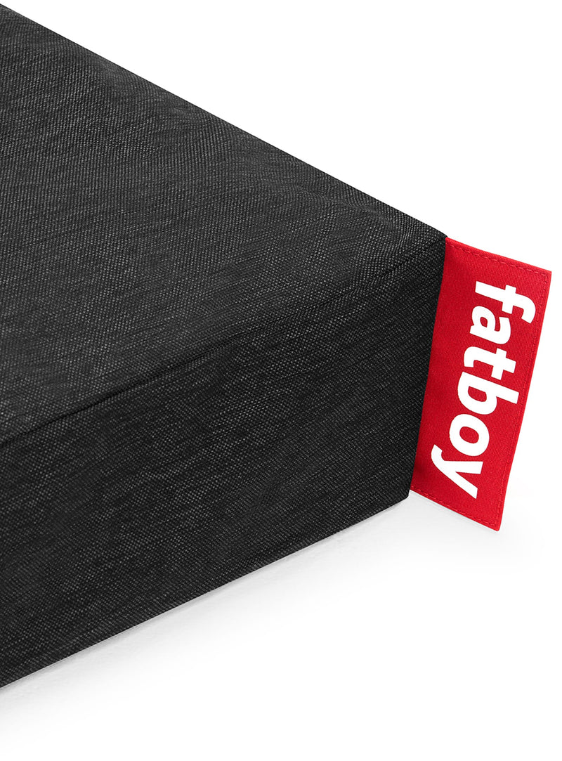 Doggielounge Olefin, le lit parfait pour chiens, alliant durabilité, confort et entretien facile pour les foyers canadiens exigeants.