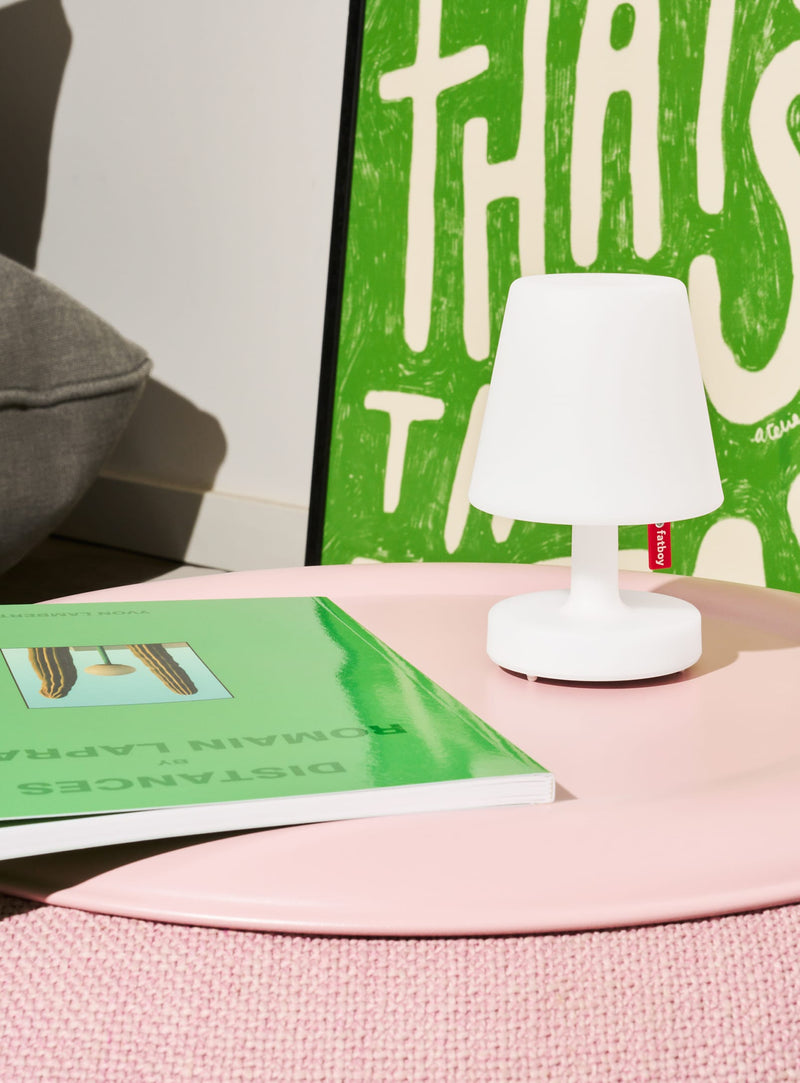 Lampe de table Edison La Surprise Fatboy : design moderne, rechargeable par USB, idéale pour salons, terrasses et balcons canadiens.