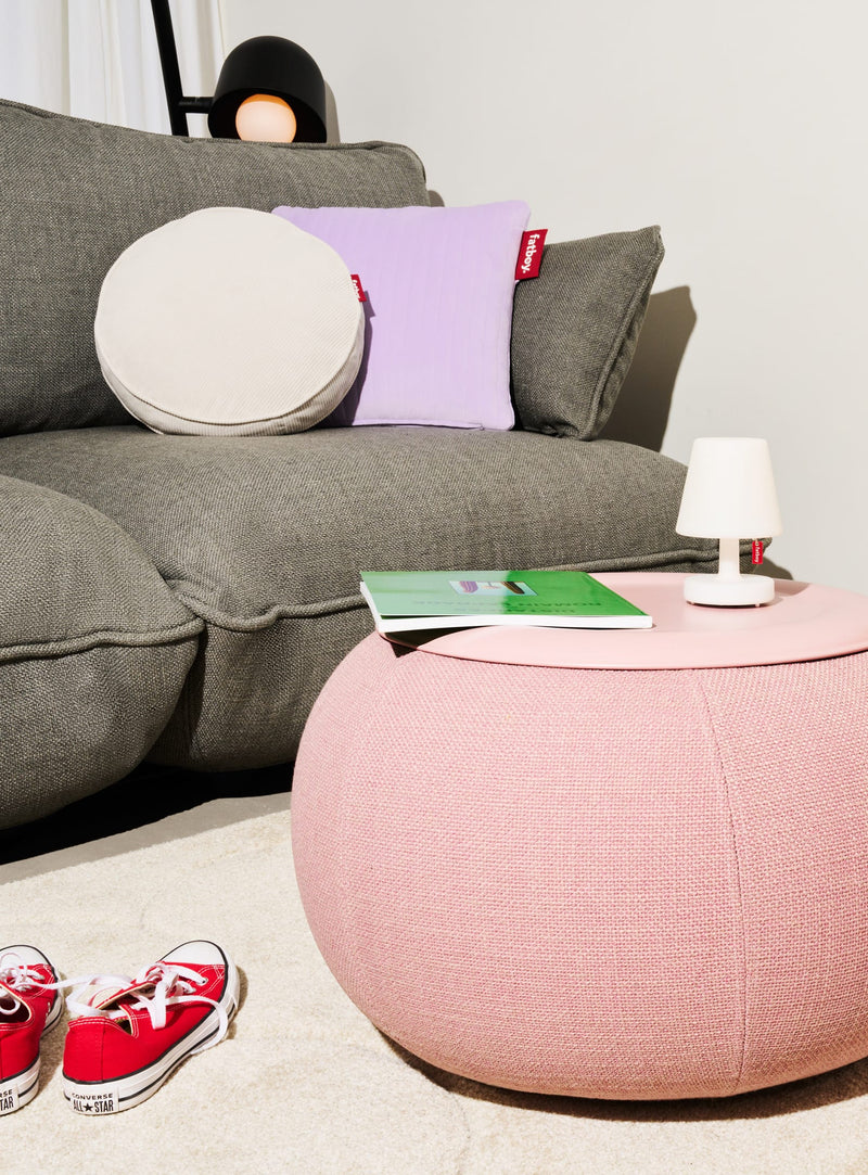 Lampe Edison La Surprise Fatboy : petite, élégante et fonctionnelle, idéale pour lire ou dîner sous les étoiles au Canada.