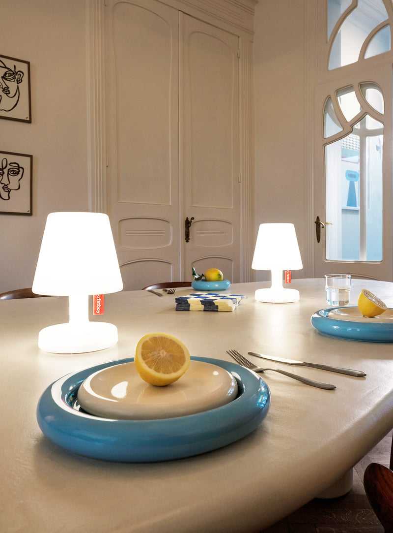 Lot de 2 lampes Edison the Petit Fatboy : design sans fil, LED rechargeable, ambiance parfaite en maison ou au jardin.