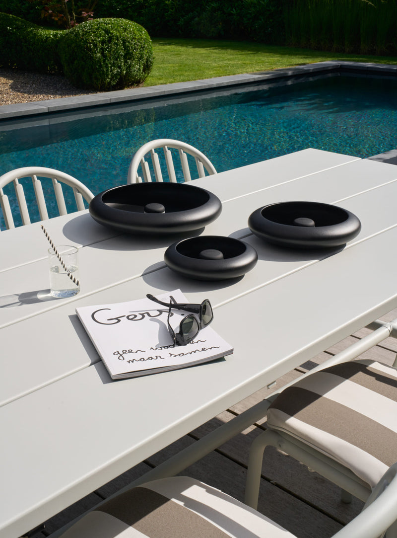 Ensemble Fred’s extérieur, aluminium anti-rouille et finition anti-UV, conçu pour patio, terrasse et jardin.