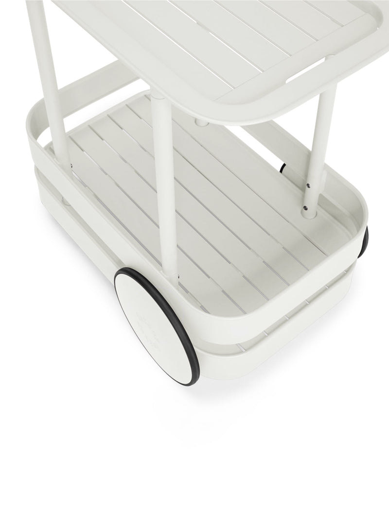 Chariot Jolly Trolley Fatboy : parfait pour balcons, terrasses ou salons, un compagnon chic pour vos moments de détente.