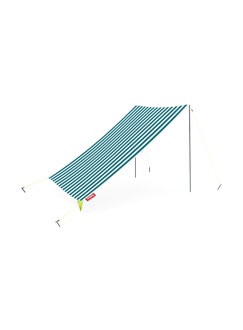 Tente portable Miasun : pratique et stylée, idéale pour les amateurs de plein air canadiens, protection UV. Position 3.