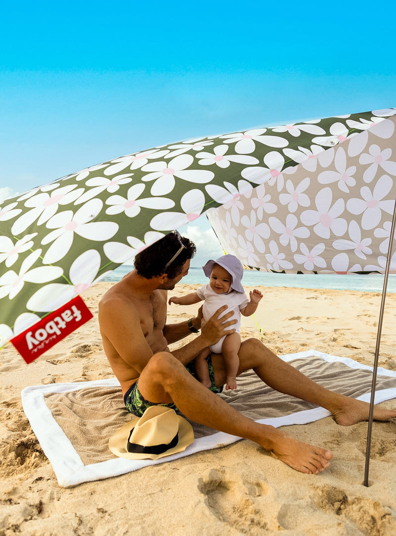 Fatboy Miasun : refuge portable, protège du soleil avec style, parfait pour pique-niques et journées de plage dans le Sud.