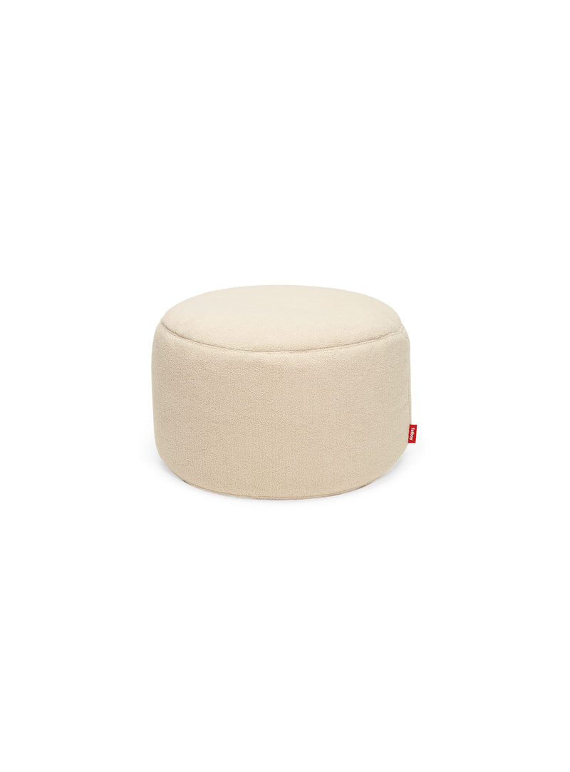 Ottoman Point Large Sherpa écru de Fatboy : pouf surdimensionné en tissu sherpa doux, antidérapant et élégant, idéal pour confort intérieur au Canada.