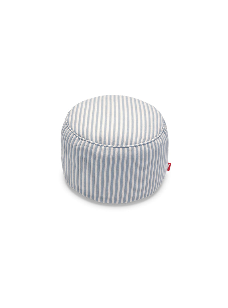 Pouf Fatboy Point Terry Blizzard Blue en tissu éponge rayé polyvalent siège repose-pieds ou table d’appoint durable.