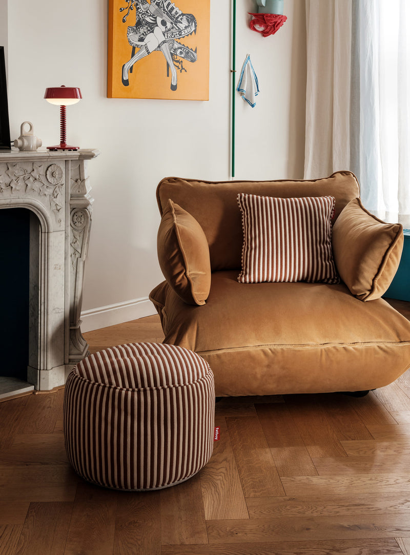 Pouf Fatboy Point Terry en tissu éponge rayé Cognac Cream polyvalent siège repose-pieds ou table d’appoint.