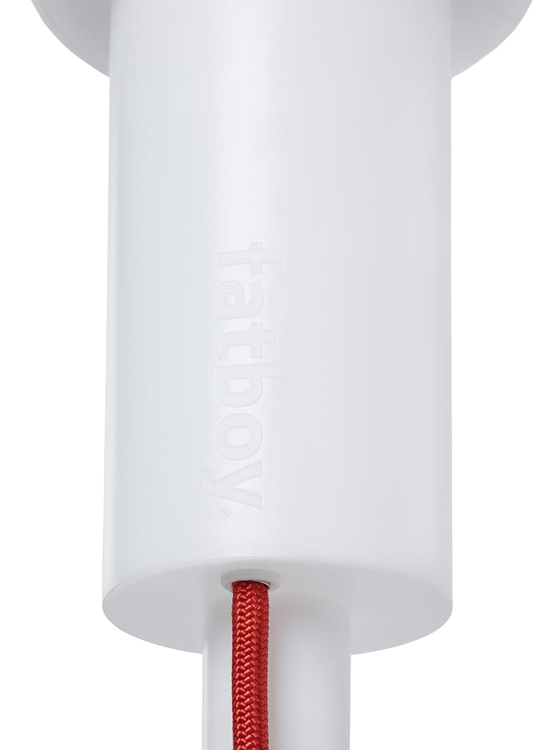 Prêt-A-Racket de Fatboy, lampes solaires décoratives en forme de fusées, conçues pour illuminer vos soirées extérieures au Canada.