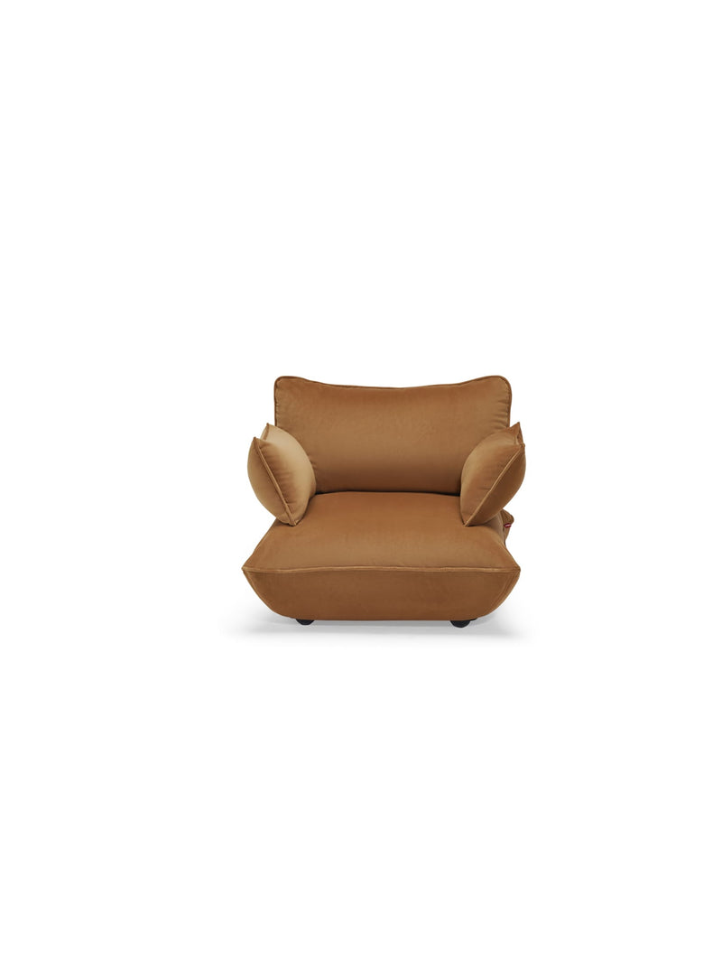 Loveseat Fatboy Sumo Velvet couleur Amande, sofa modulaire en velours recyclé durable et élégant pour salon moderne.