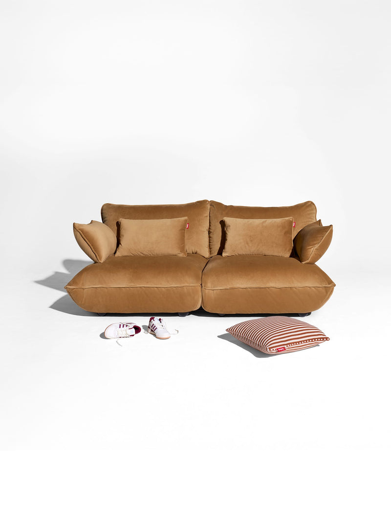 Fatboy Sumo Sofa Velvet modèle 2 places, sofa modulaire raffiné en tissu velours recyclé avec confort durable.