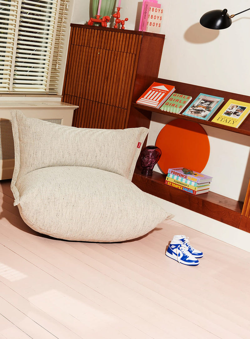 The BonBaron Mingle de Fatboy : fauteuil bouclé robuste et chic, conçu pour détente intérieure et style canadien.