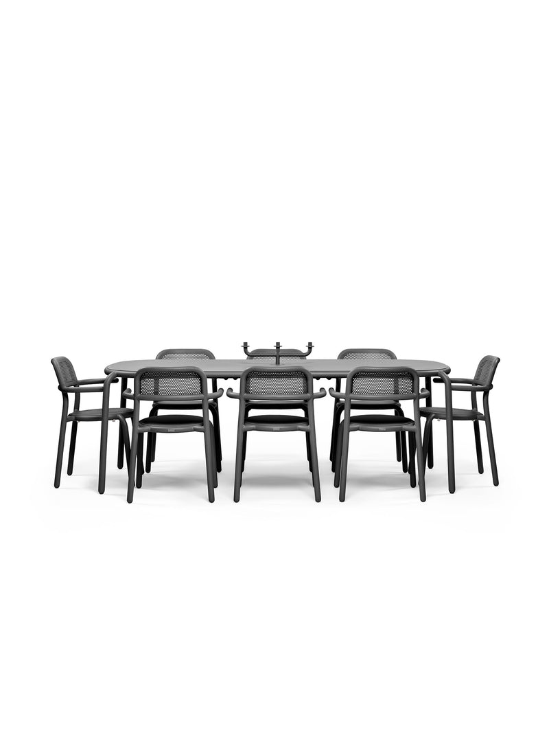Toní Tablo : table extérieure 2.2 m, aluminium durable, résistante aux éléments. Idéale pour repas en plein air au Canada.