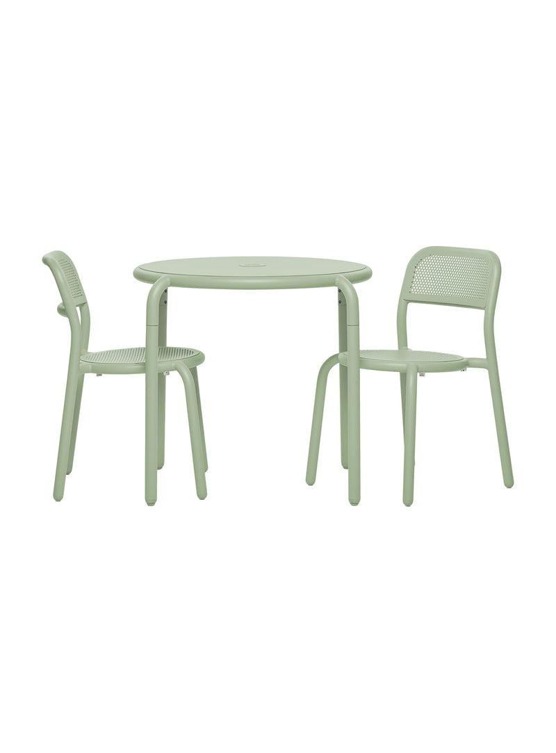 Ensemble Fatboy Toní Bistreau et 2 chaises en vert : table bistrot et chaises en aluminium robuste et élégant, idéale pour patio ou balcon, résistante aux intempéries.
