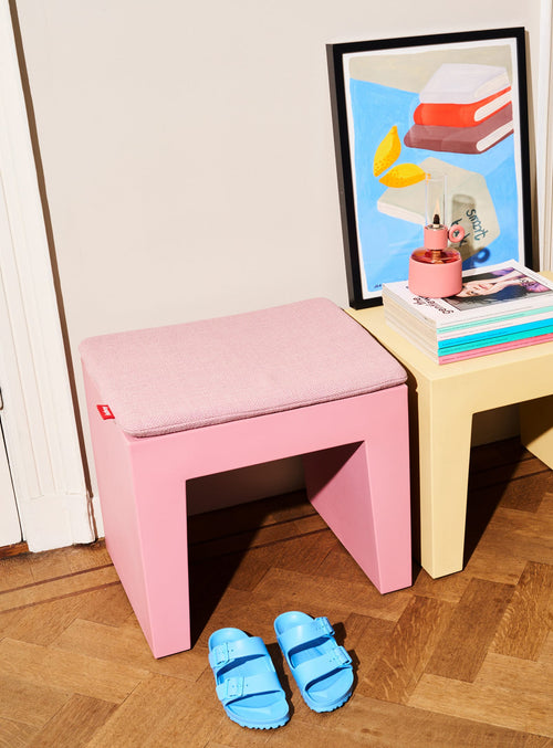 Fatboy Concrete Seat : tabouret d'appoint polyvalent pour intérieur ou extérieur, table ou siège robuste, idéal pour les espaces canadiens.