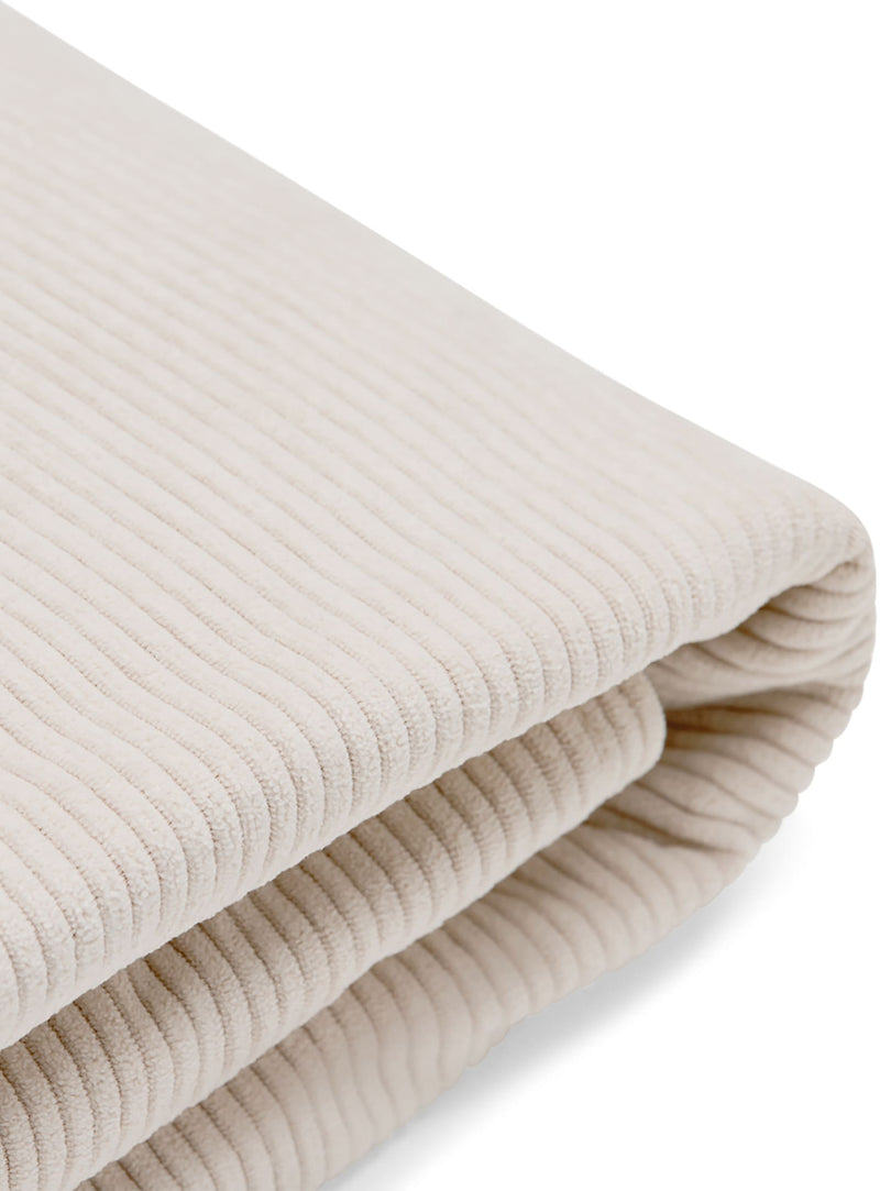 Housse Slim Cord couleur crème.