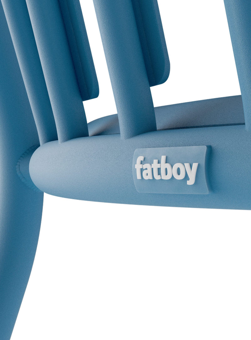 Fatboy chaise Fred avec accoudoirs – aluminium empilable, résistante aux intempéries, idéale pour balcons et jardins au Canada.