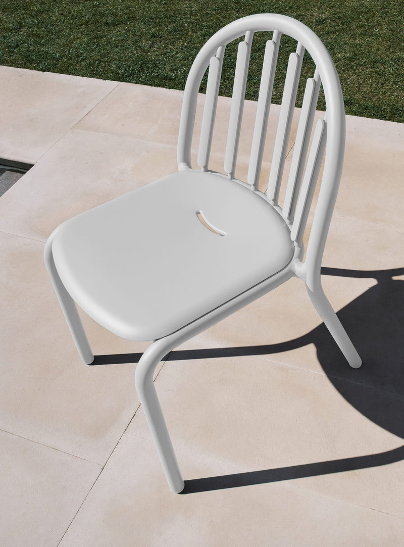 Fatboy chaise Fred – chaise bistro en aluminium, résistante aux UV et intempéries, idéale pour jardins et patios canadiens.