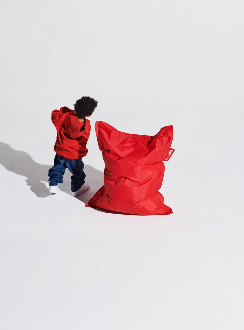 Fatboy Junior : pouf enfant hydrofuge et netoyable, idéal pour espaces de jeu, chambres et aventures de détente au Canada.