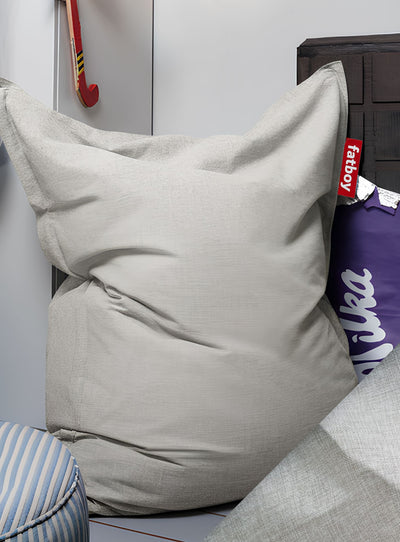 Le pouf Fatboy Original Olefin offre un confort exceptionnel, résiste aux UV et à l’eau, idéal pour profiter pleinement des espaces intérieurs.