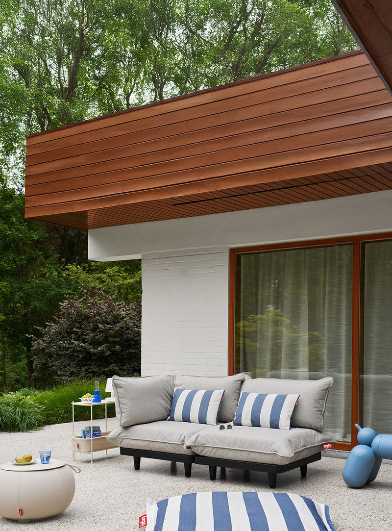 Canapé 2 places Paletti par Fatboy : une pièce lounge extérieure moderne et modulable, conçue pour le confort, avec des matériaux de haute qualité pour un mode de vie détendu.