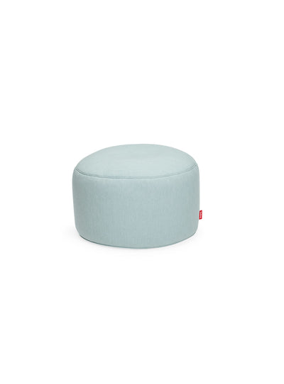 Ottoman Point Large Olefin bleu mer de Fatboy : pouf extérieur surdimensionné, résistant aux UV, à l'eau et antidérapant, parfait pour patios canadiens, ainsi que pour tous intérieurs.