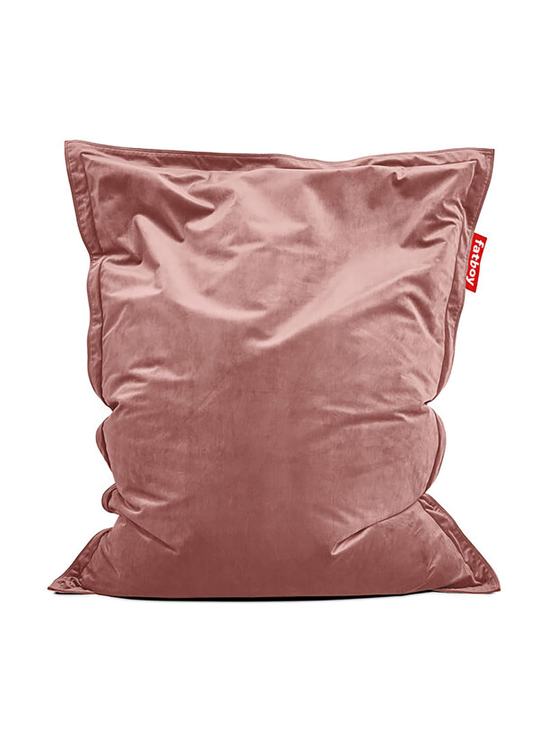 Pouf Slim Velvet rose quartz de Fatboy : luxueux velours recyclé, doux et durable, parfait pour un style chic et écoresponsable au Canada.