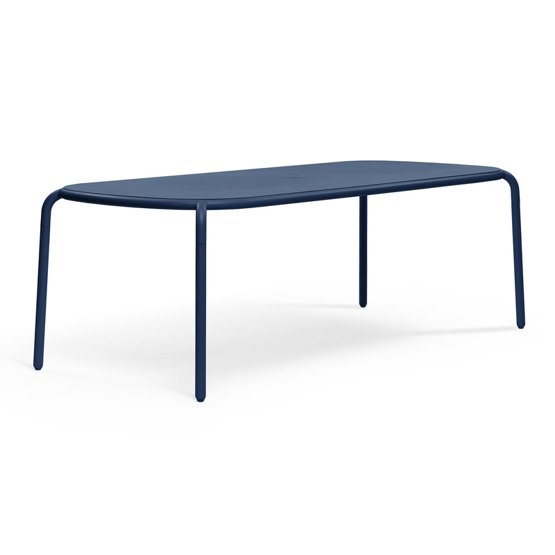 Table Toní Tablo de Fatboy en bleu océan : design spacieux pour 8 personnes, aluminium résistant, parfaite pour repas extérieurs au Canada.