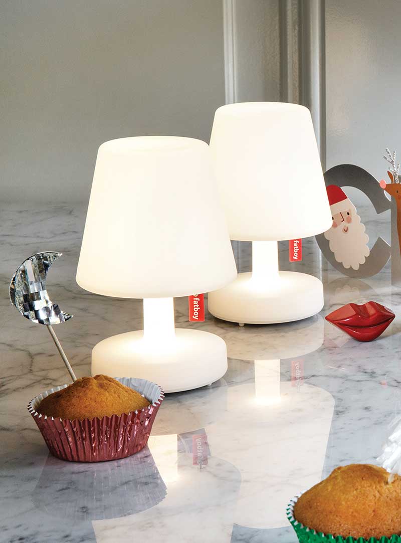 Illuminez votre espace avec Edison the Mini - un ensemble de trois petites lampes portables parfaites pour l&